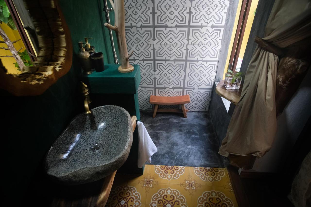 Leranda Homestay Hue Esterno foto
