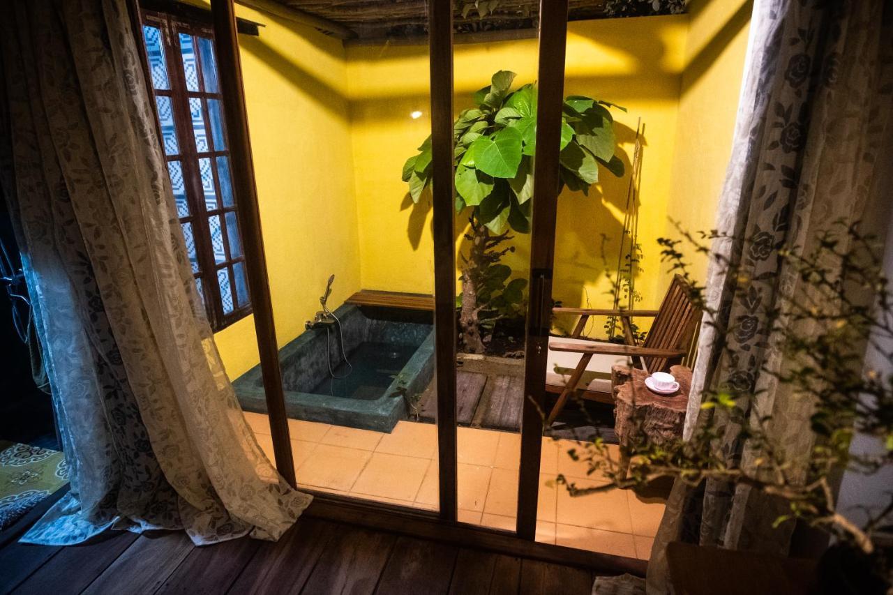 Leranda Homestay Hue Esterno foto