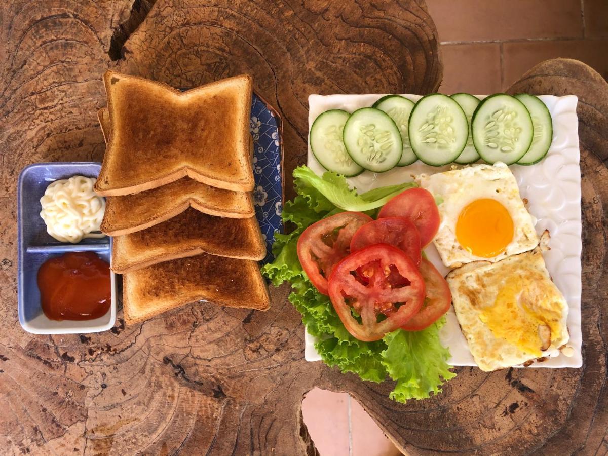 Leranda Homestay Hue Esterno foto