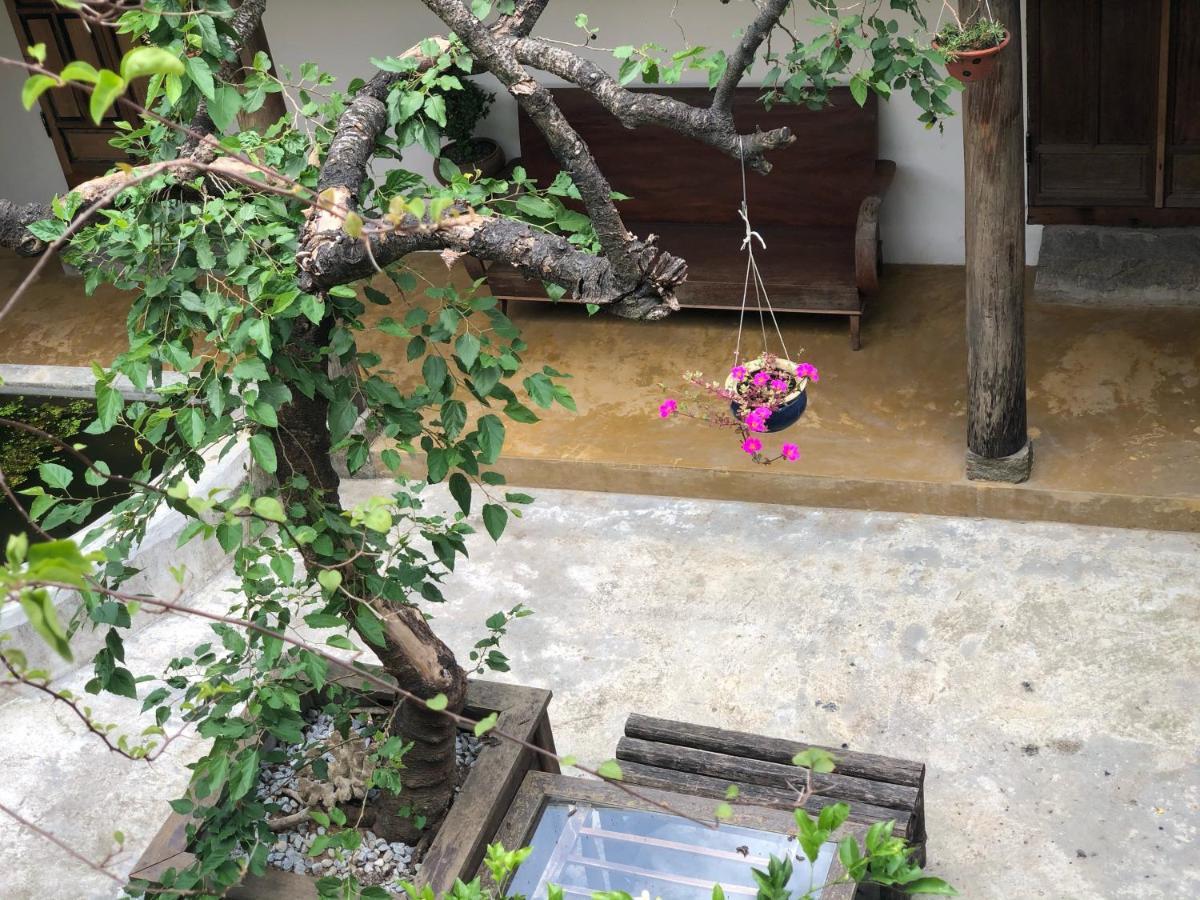 Leranda Homestay Hue Esterno foto