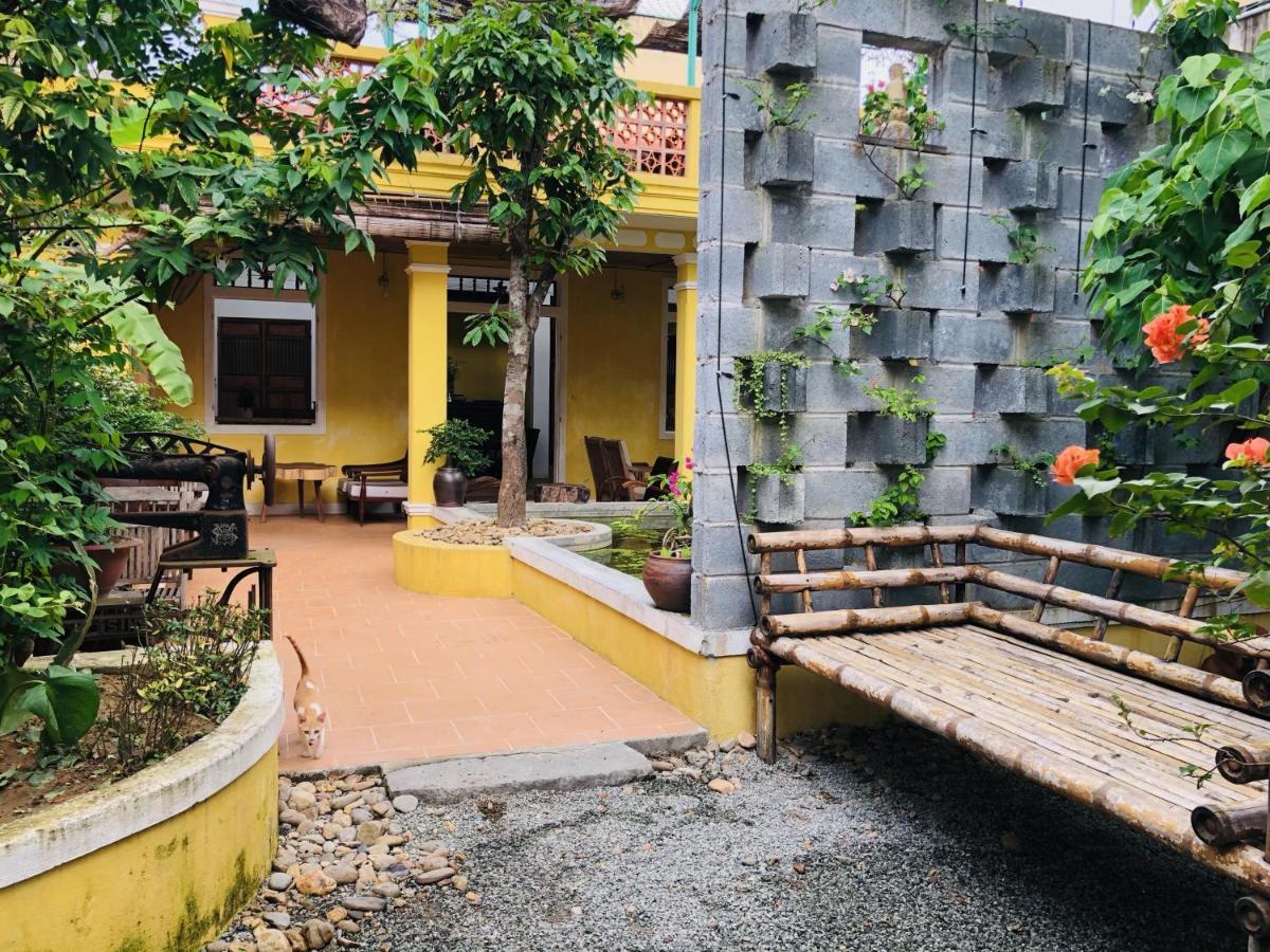 Leranda Homestay Hue Esterno foto